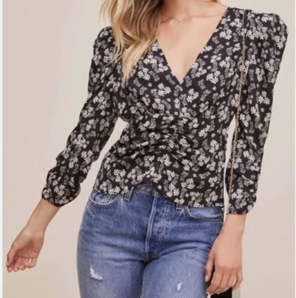 ASTR the Label Floral Ruched Wrap Blouse Black White Puff Sleeve Top Size XS